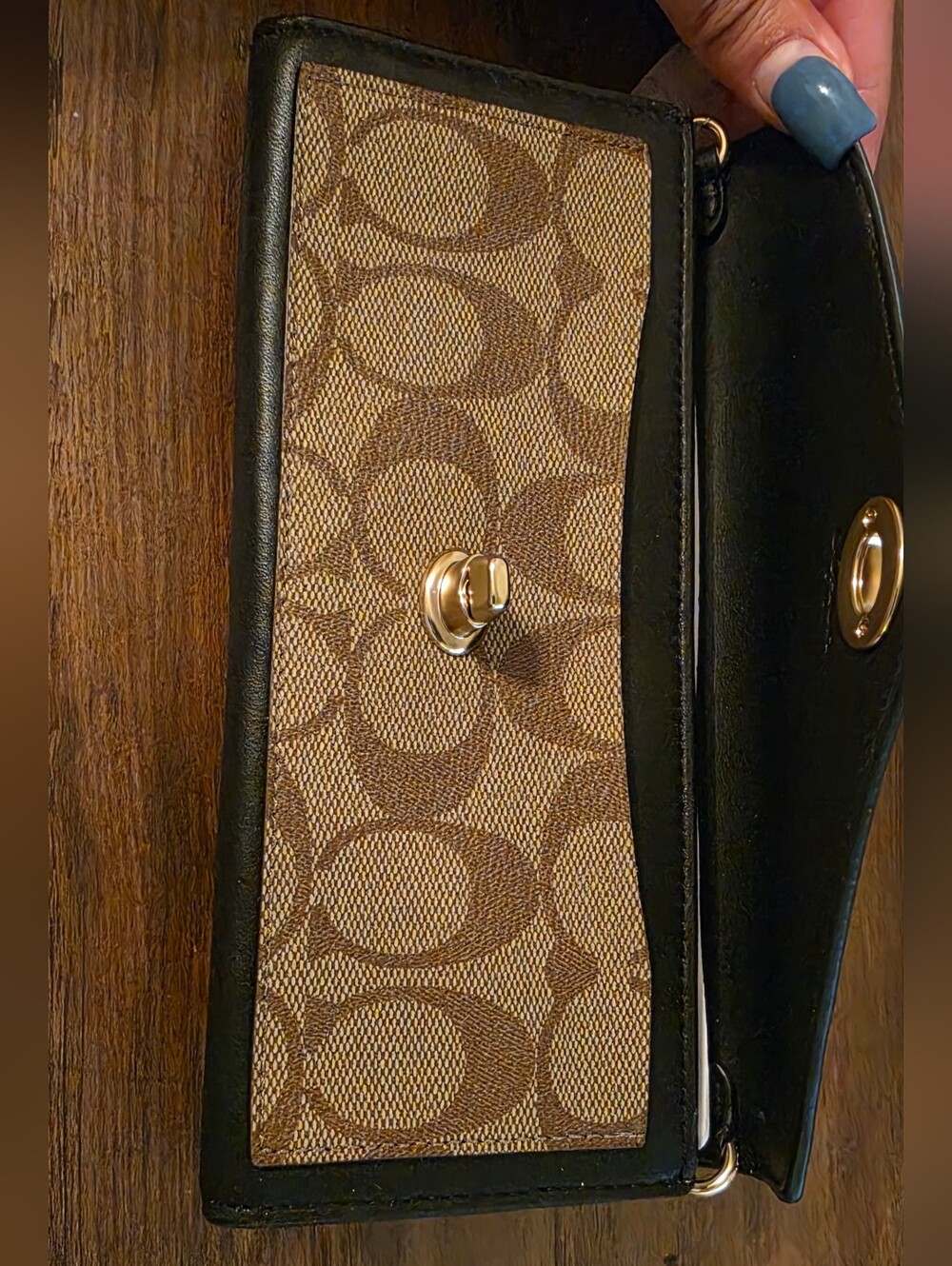 Brand New Coach Envelope Wallet Purse - Picture 10 of 15